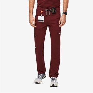 Figs Cairo Cargo Scrub Pants in Men’s Large Tall